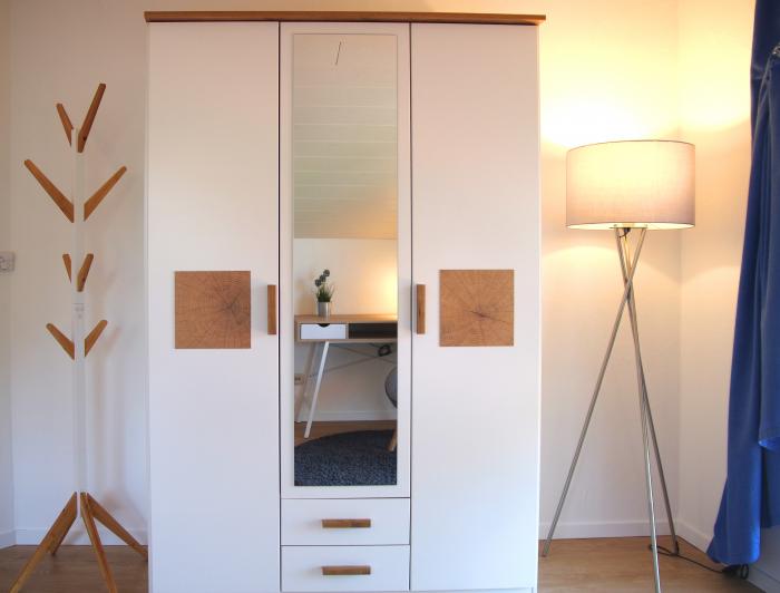 Schlafzimmer Kleiderschrank ferienwohnungen kempten
