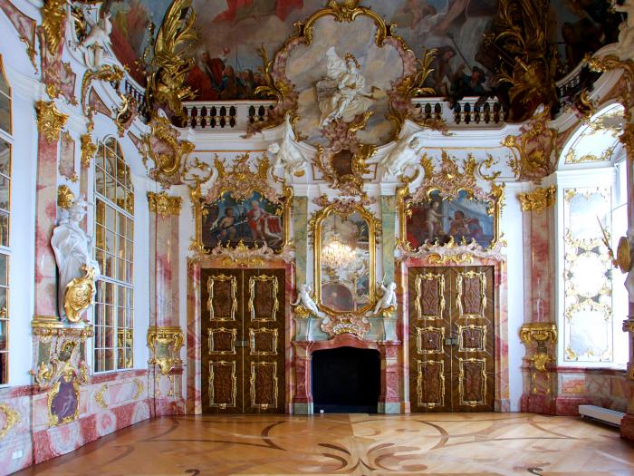 Prunkräume der Residenz in Kempten allgäu urlaub ferienwohnung